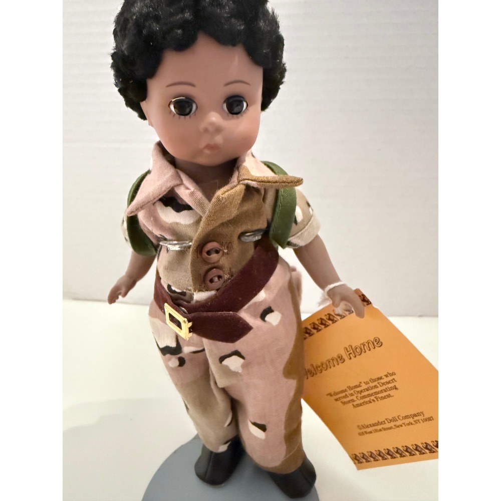 Madame Alexander Welcome‎ Home Operation Desert Storm Commemorative Doll 1991